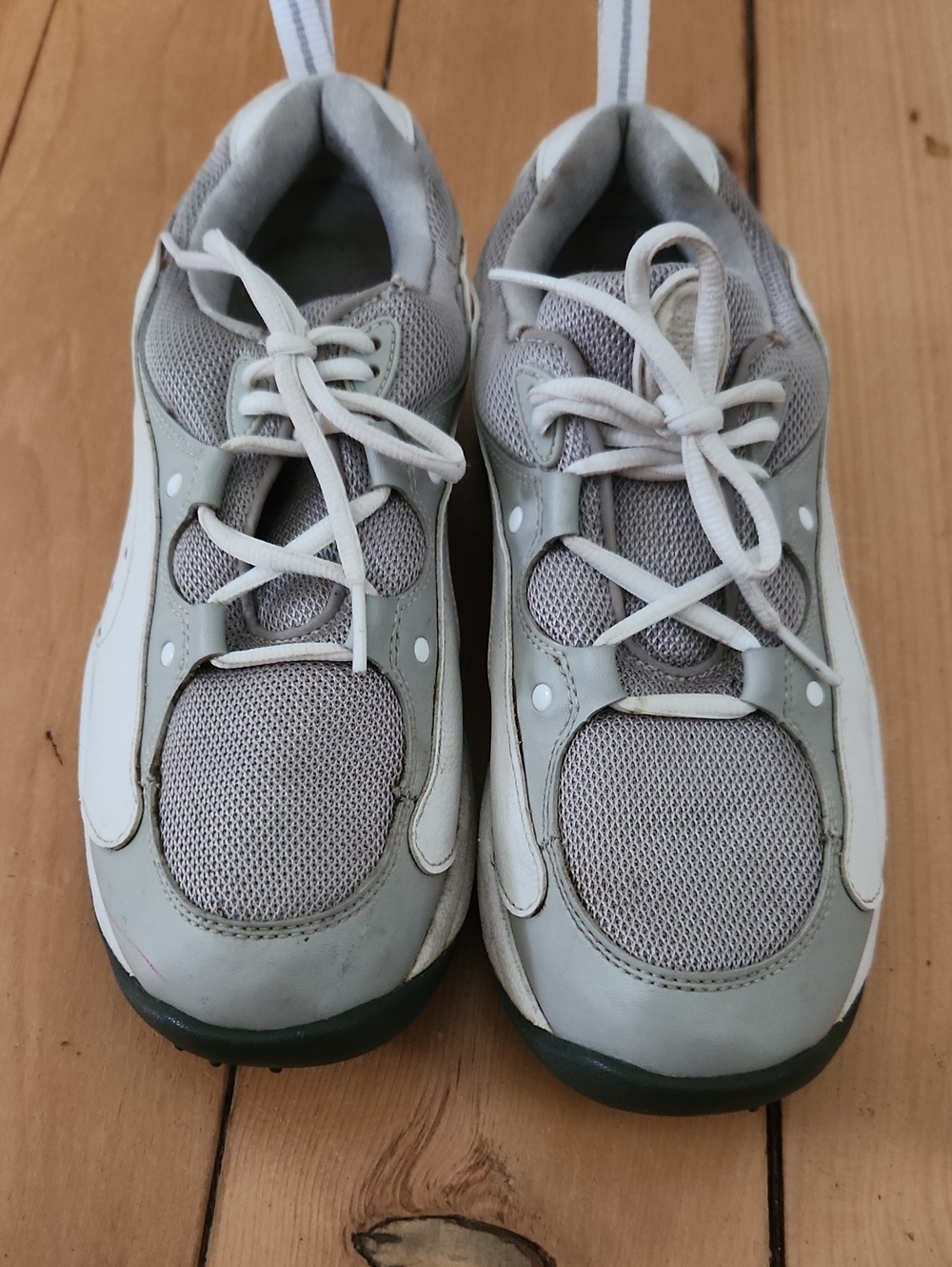 FootJoy CoolJoys white leather and grey mesh athletic-style golf shoes 8 1/2